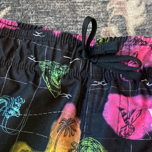 TODDLER BOY HURLEY SWIM TRUNKS 4T - Picture 3 of 6